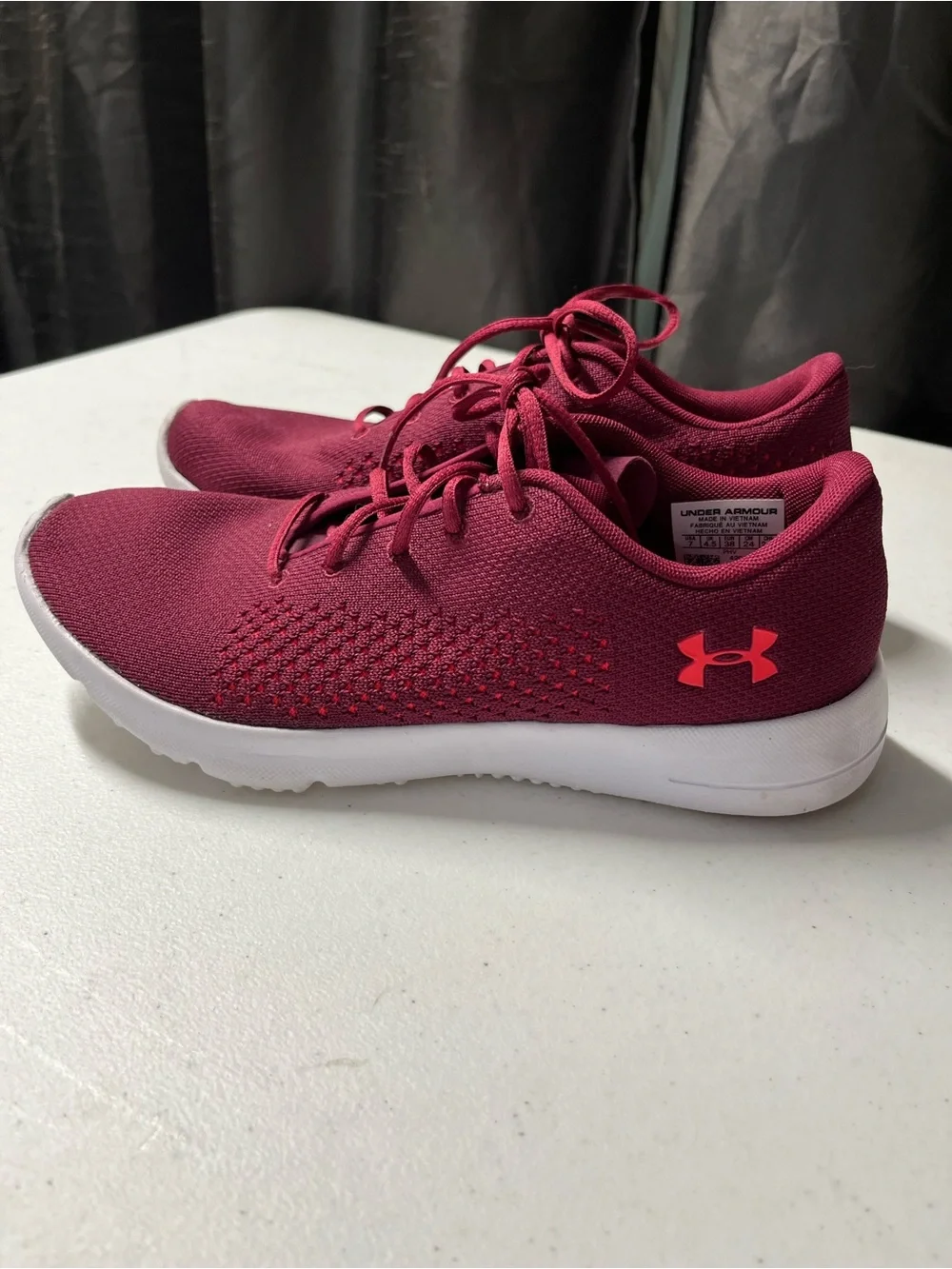 Under Armour Rapid LE Sneakers 7